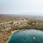Hotel Akra & 5*