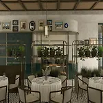 Akra & Hotel 5*