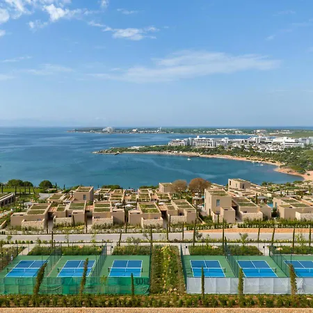 Akra & Hotel 5*